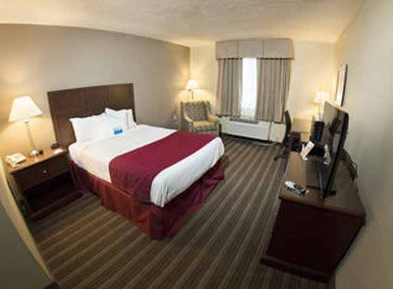 Baymont Inn & Suites - Athens, OH