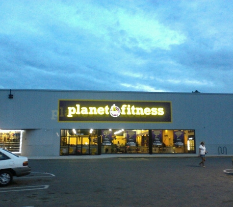 Planet Fitness - Charlotte, NC