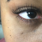 Pretty Eyebrow Threading & Henna