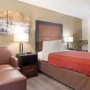 Clarion Pointe Independence - Kansas City - Lodging