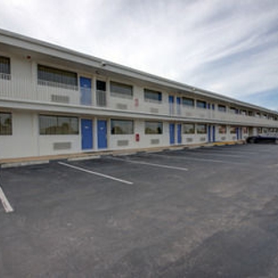 Motel 6 - Cocoa Beach, FL