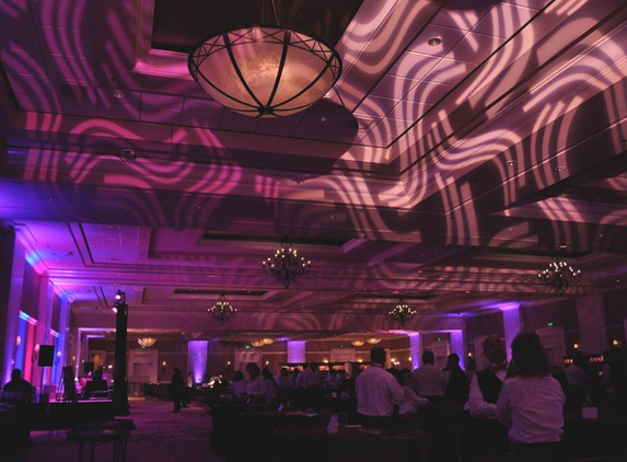 Nuance Lighitng & Event Design - Orlando, FL