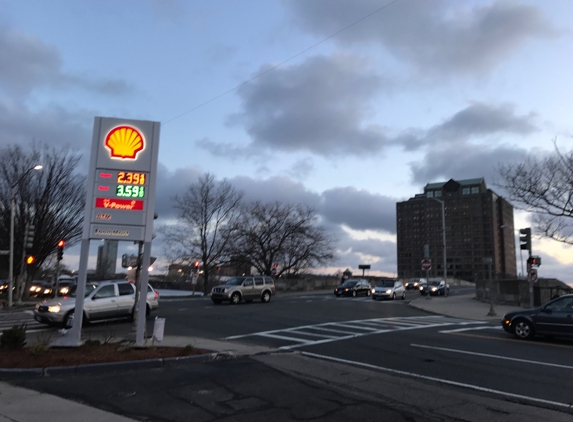 Shell - Cambridge, MA