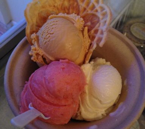 Carmela Ice Cream - Pasadena, CA