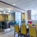 Hampton Inn Dahlgren - Hotels