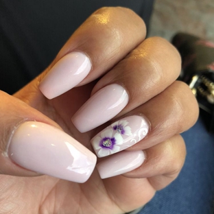 Herbal Nails & Spa - Houston, TX