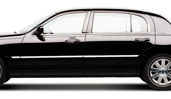 Dial 7 Car & Limousine Service - Fremont, CA