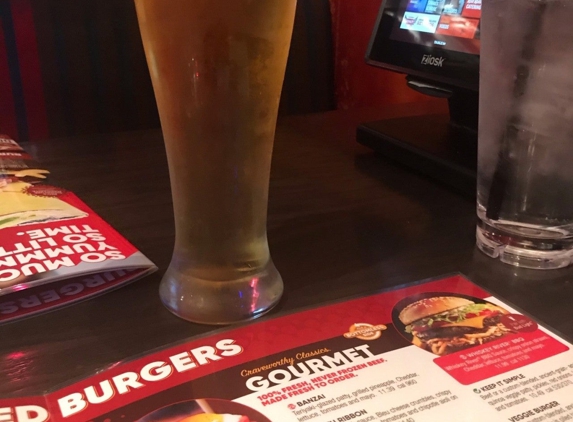 Red Robin Gourmet Burgers - Chandler, AZ