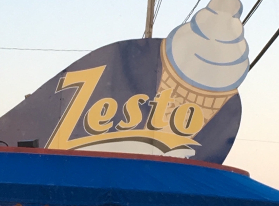 Zesto Drive-In - Evansville, IN