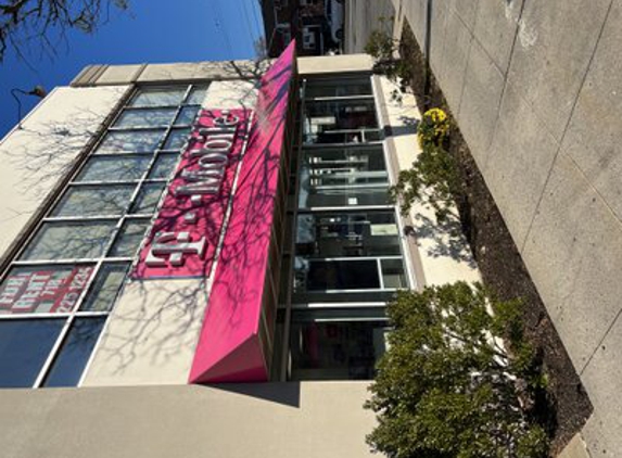 T-Mobile - Bayside, NY