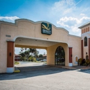 Quality Inn & Suites Eastgate - Motels