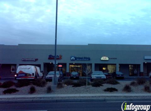 Desert Hills Animal Clinic - Albuquerque, NM