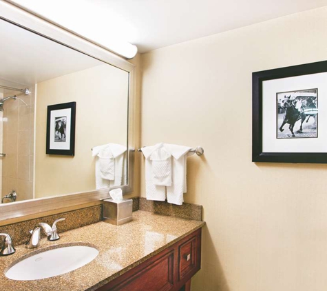 DoubleTree by Hilton Hotel Baltimore North - Pikesville - Pikesville, MD