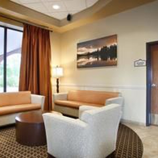 Best Western Plus Campus Inn - River Falls, WI