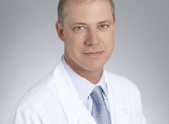 Remia, Leonard F, MD - Hyannis, MA