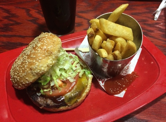 Red Robin Gourmet Burgers - Newark, DE