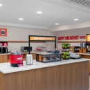 Hampton Inn & Suites Rockland - Hotels
