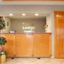 Econo Lodge - Hotels-Apartment