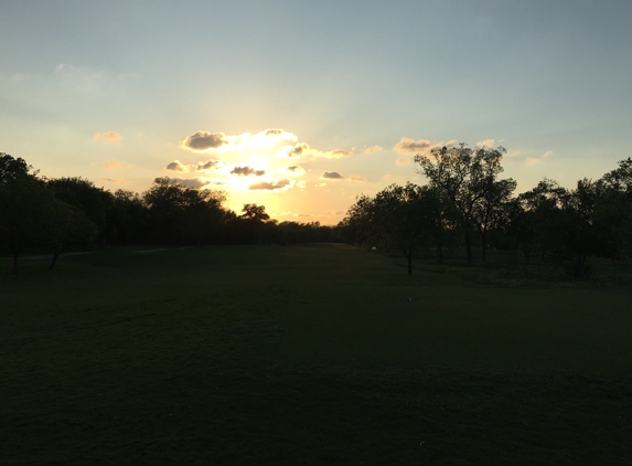 Pecan Hollow Golf Course - Plano, TX