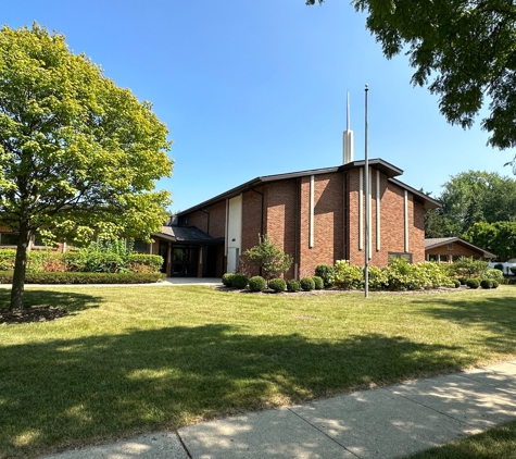 The Church of Jesus Christ of Latter-day Saints - Arlington Heights, IL