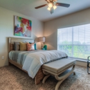 Waters Edge Villas Apartments - Apartments