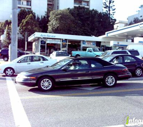 Chevron - West Hollywood, CA