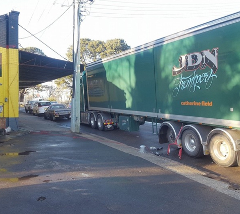 Katoomba Tyre Service - Katoomba, NSW