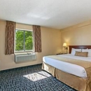 Super 8 Flagstaff - Motels