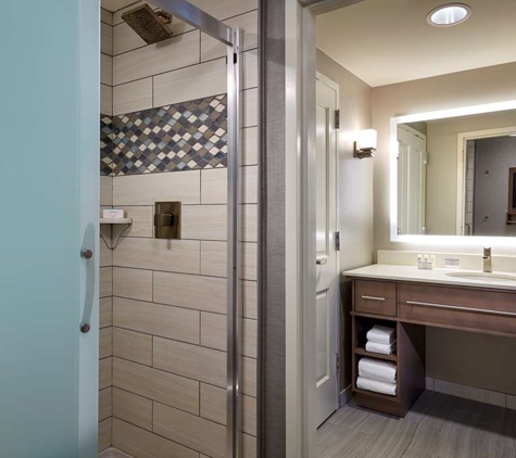 Homewood Suites by Hilton Los Angeles Redondo Beach - Redondo Beach, CA