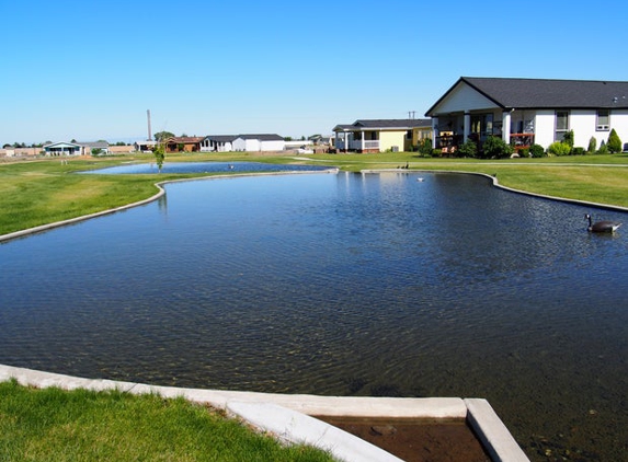 The Lakes Mobile Home Park - Moses Lake, WA