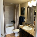 Queenston Manor - Apartments