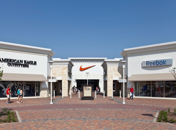 Grand Prairie Premium Outlets - Grand Prairie, TX