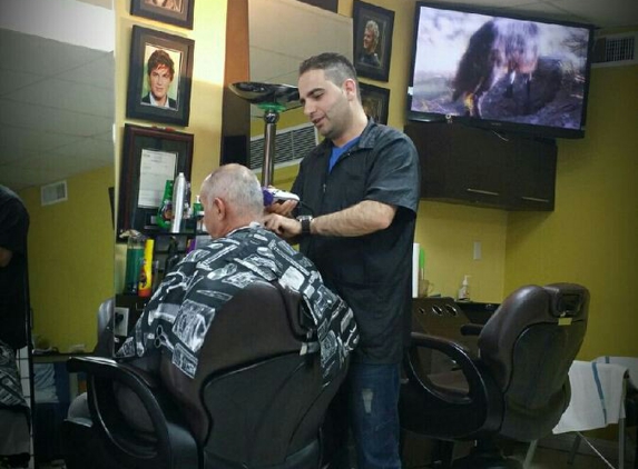 Allen Hairstyling & Barbershop - Glendale, CA