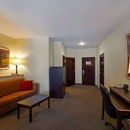 Comfort Suites University - Motels