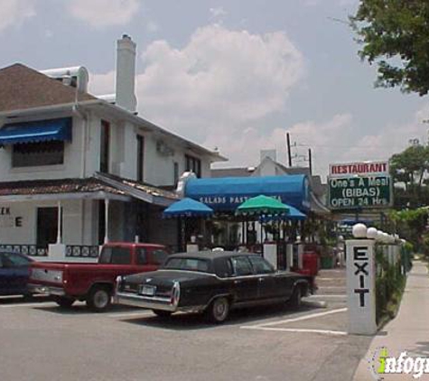 Theo's Restaurant - Houston, TX