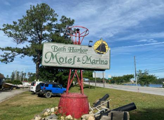 Bath Harbor Motel & Marina Inc - Bath, NC