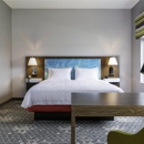 Hampton Inn & Suites Pittsburgh New Stanton - Hotels