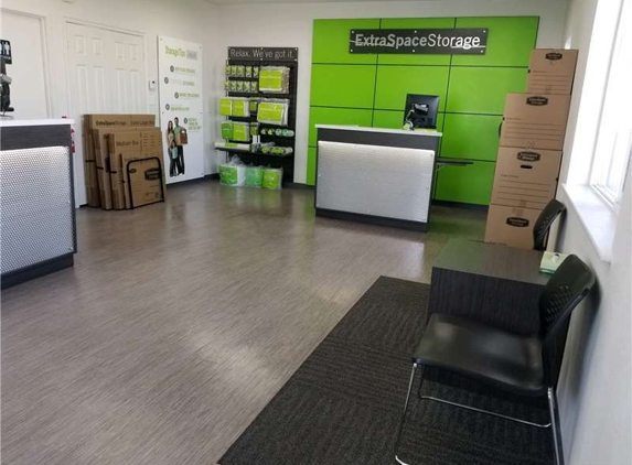 Extra Space Storage - West Jordan, UT