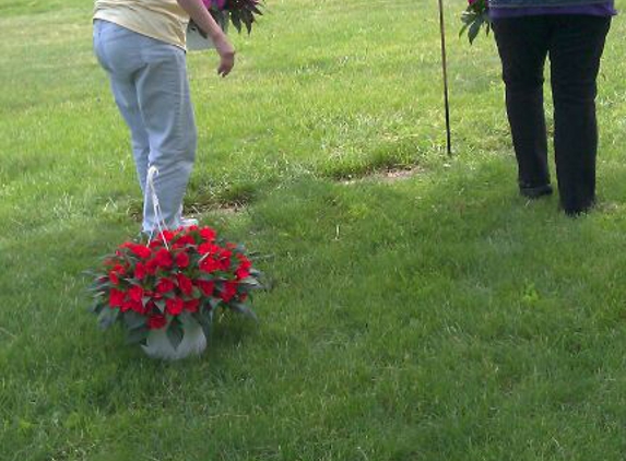 Parkview Memorial Cemetery - Livonia, MI