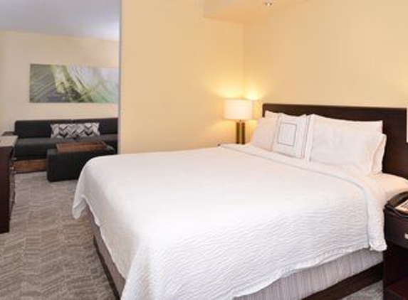 SpringHill Suites by Marriott Corona Riverside - Corona, CA