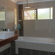 Gallery Image Number 3