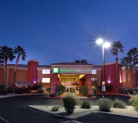 Holiday Inn Express & Suites - Scottsdale - Old Town - Scottsdale, AZ