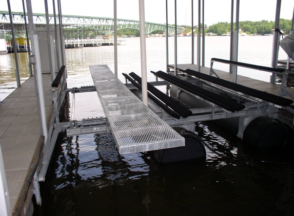 Boat Lift Marine Center - Osage Beach, MO