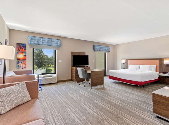 Hampton Inn & Suites Orlando-Apopka - Apopka, FL