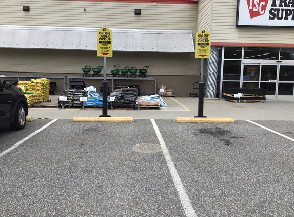 Tractor Supply Co - Millbury, MA