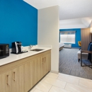 Holiday Inn Express Fremont by IHG - Hotels