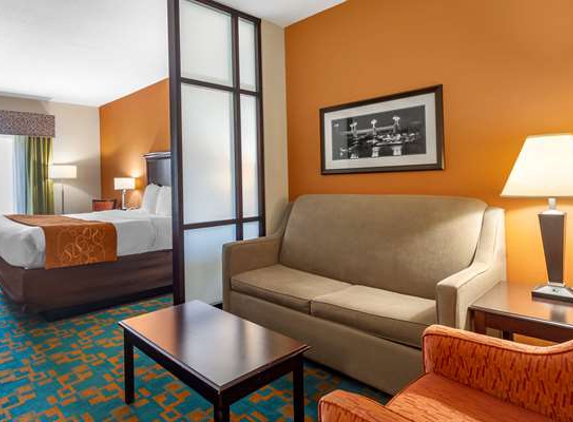 Comfort Suites Knoxville West-Farragut - Knoxville, TN
