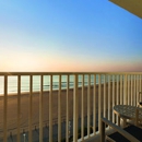 Surfbreak Oceanfront Hotel - Lodging