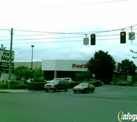 Chase Bank - Clackamas, OR