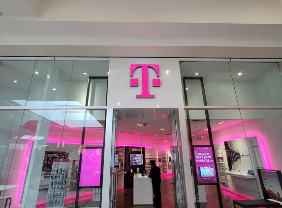 T-Mobile - Plantation, FL